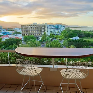 Hilton 5*, Cairns Australia