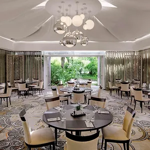 Hilton Park Hotel