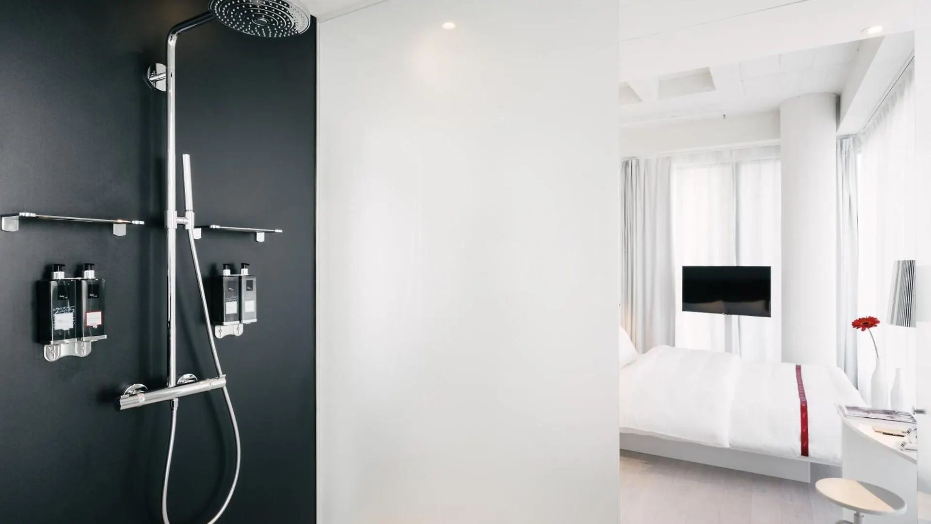 Ruby Lilly Hotel Munich