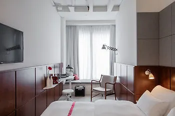 Ruby Lilly Hotel Munich